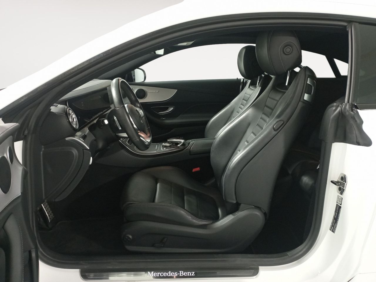 Foto Mercedes-Benz Clase E 8