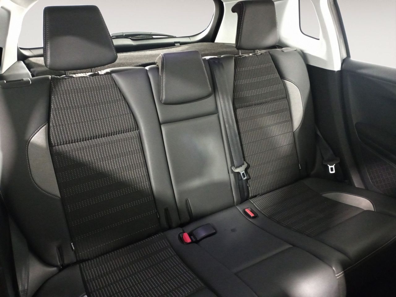 Foto Peugeot 2008 9
