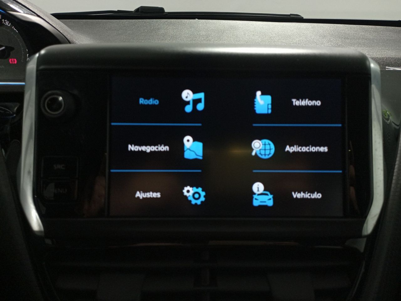 Foto Peugeot 2008 14