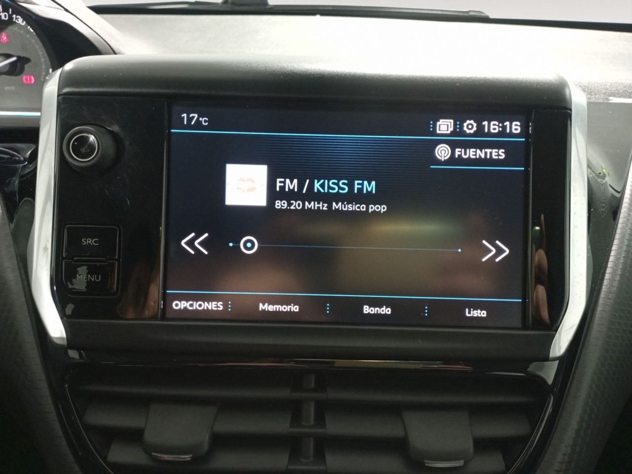 Foto Peugeot 2008 15