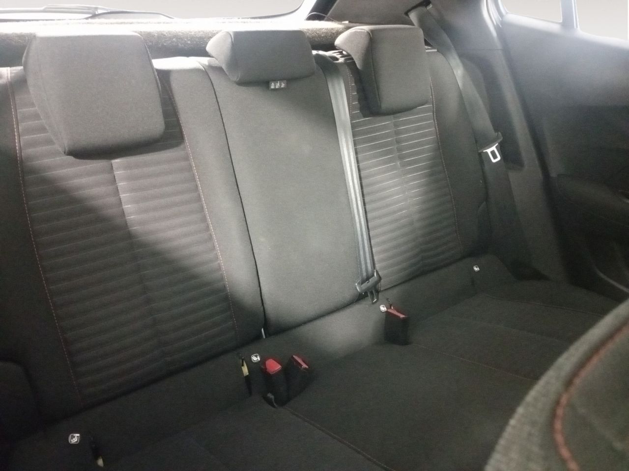 Foto Peugeot 2008 5