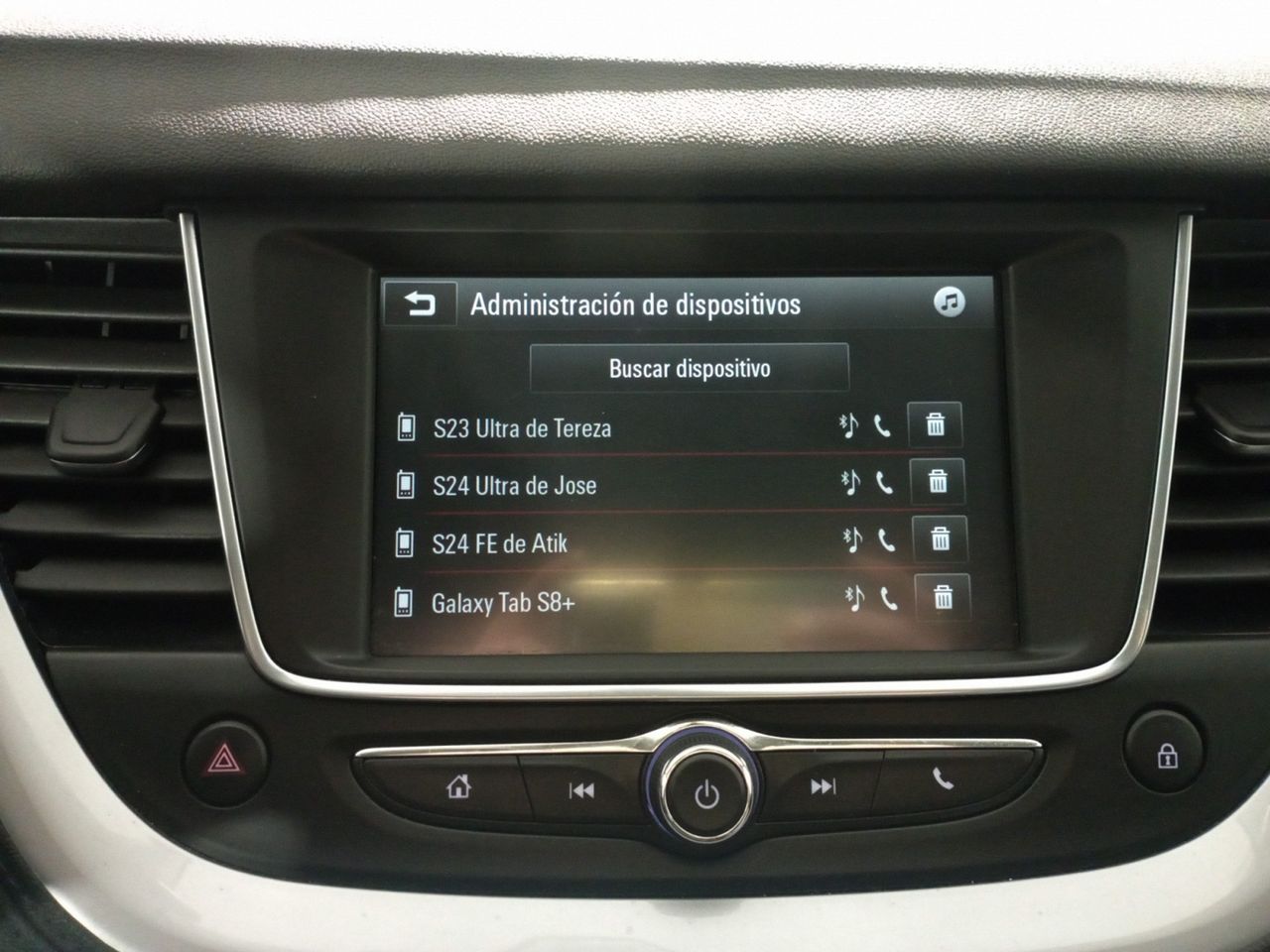 Foto Opel Grandland X 16
