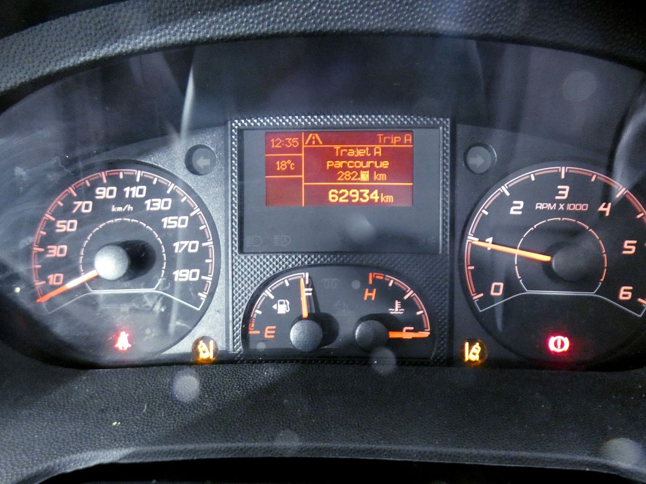 Foto Peugeot Boxer 12