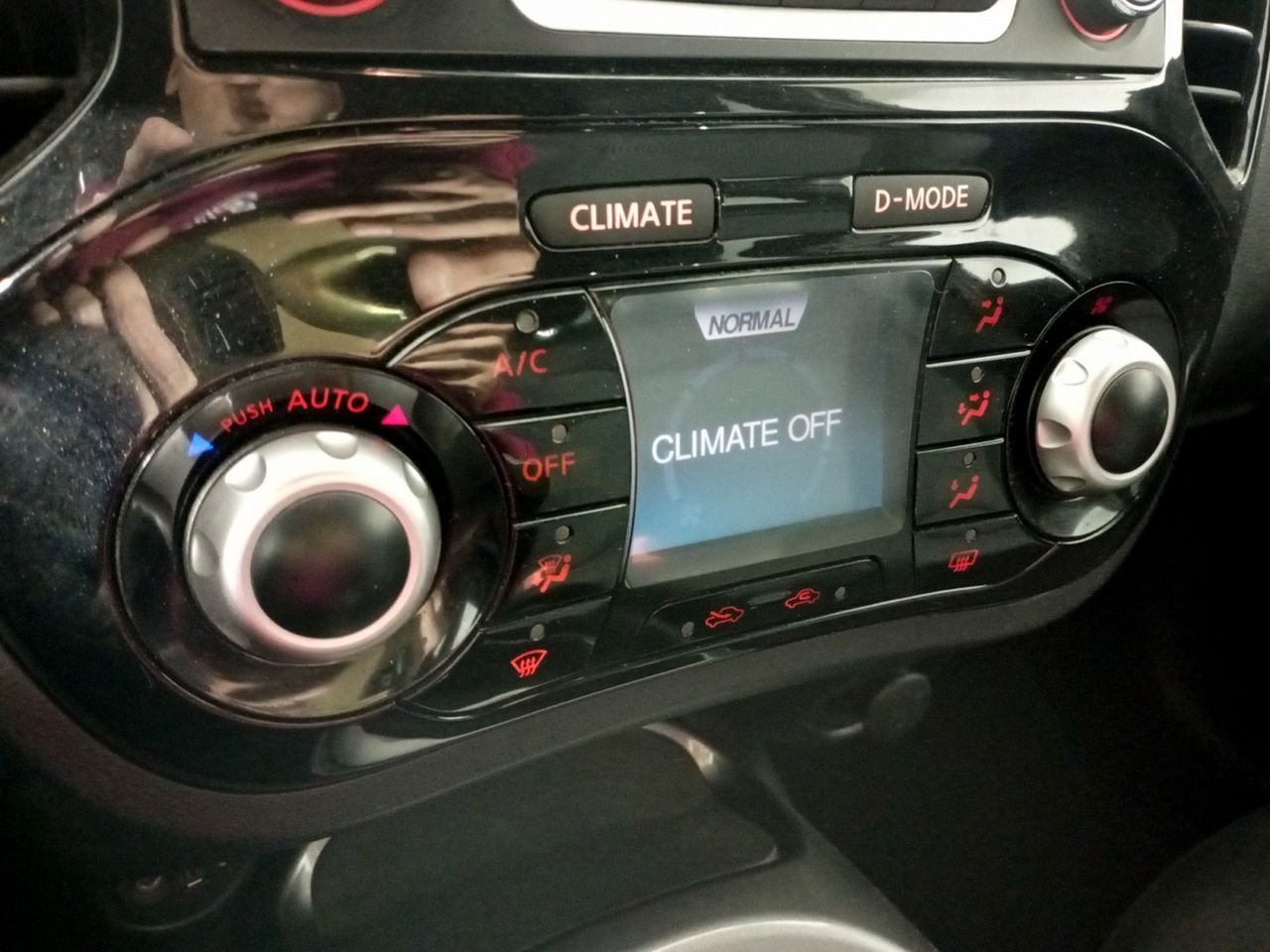 Foto Nissan Juke 17