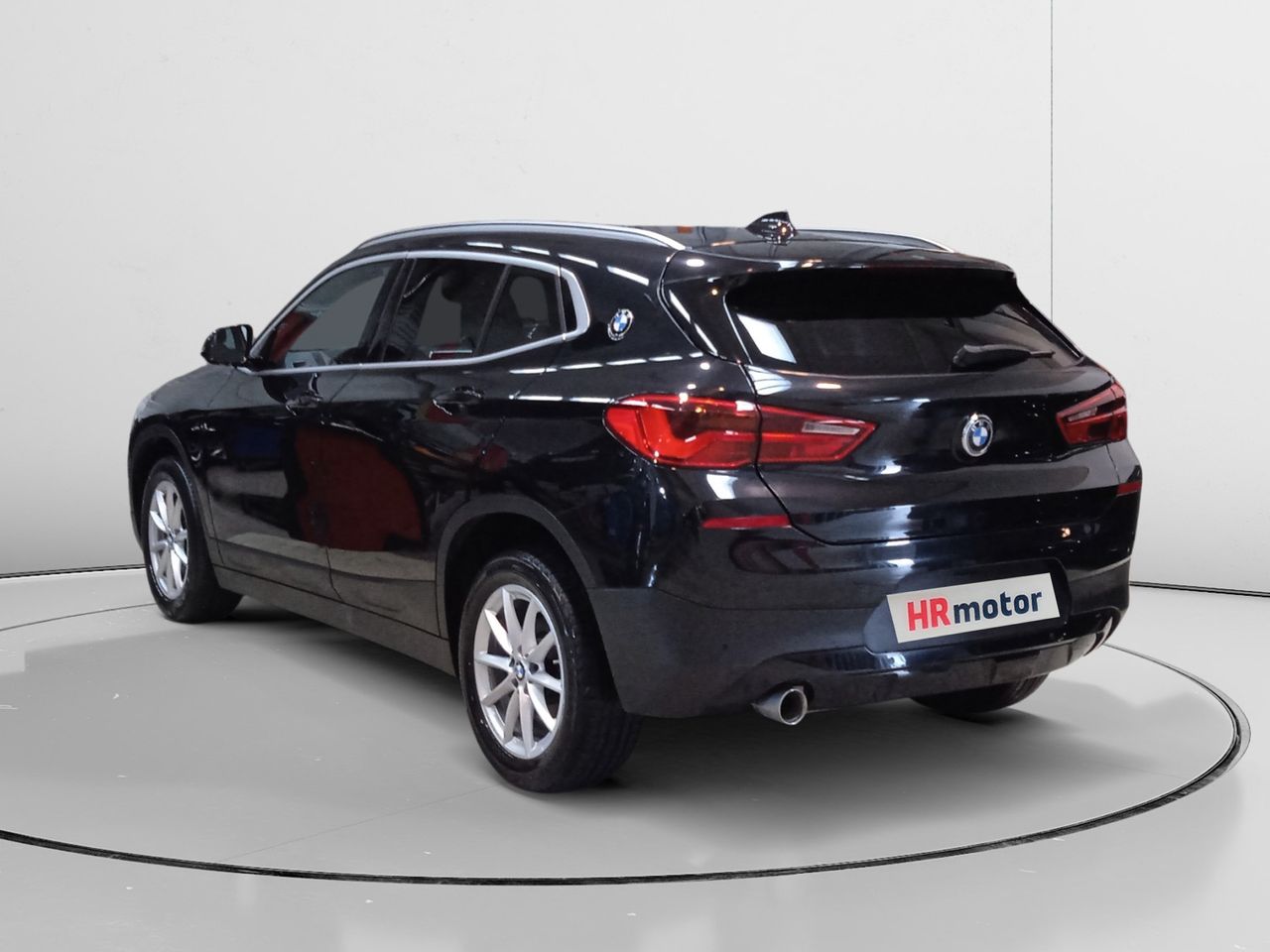 Foto BMW X2 4