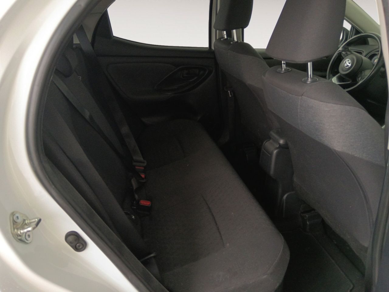 Foto Toyota Yaris 9