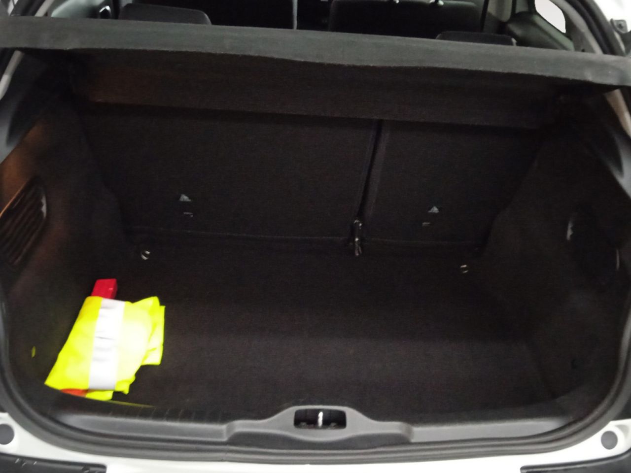 Foto Citroën C4 Cactus 11