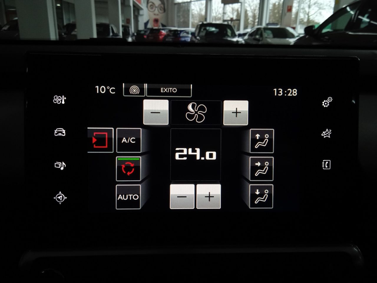Foto Citroën C4 Cactus 16