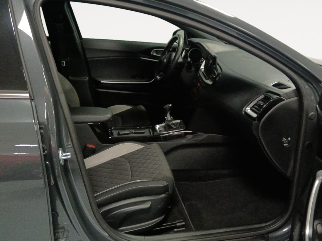Foto Kia Ceed 10