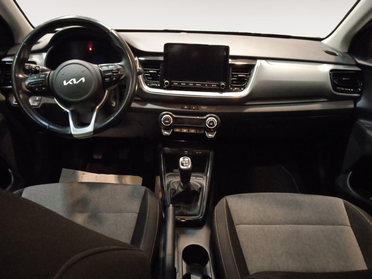 Foto Kia Stonic 6
