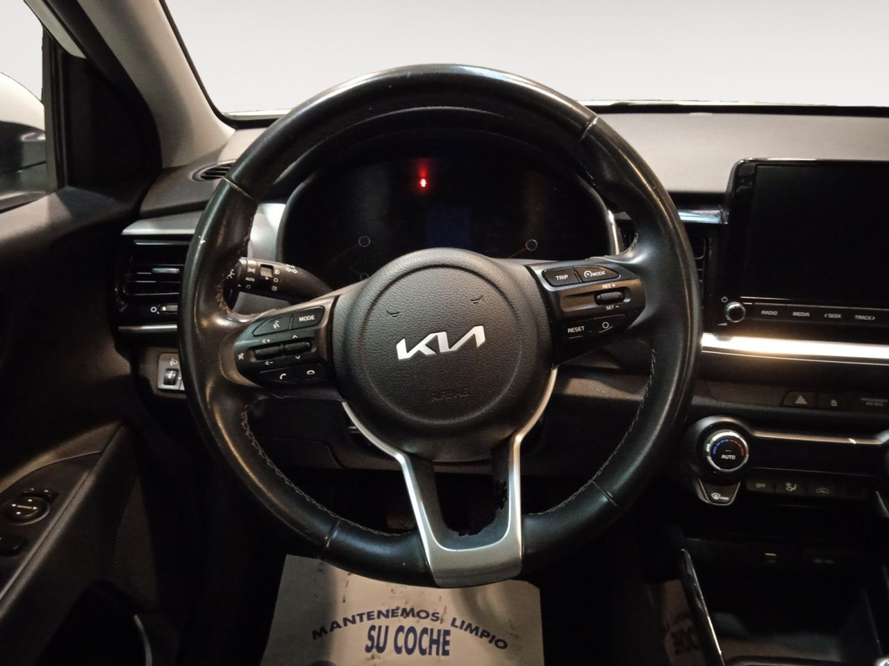 Foto Kia Stonic 7