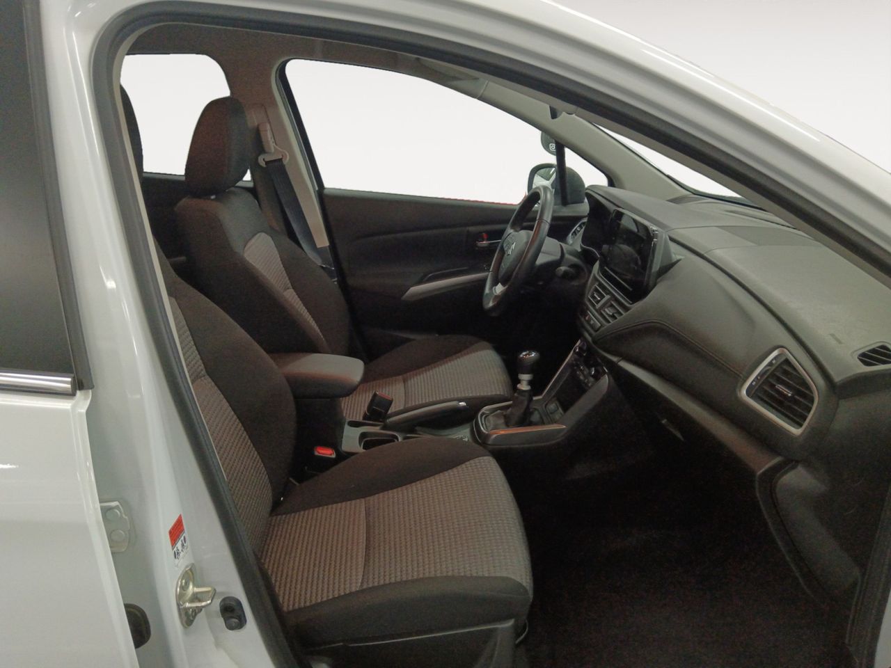 Foto Suzuki S-Cross 10