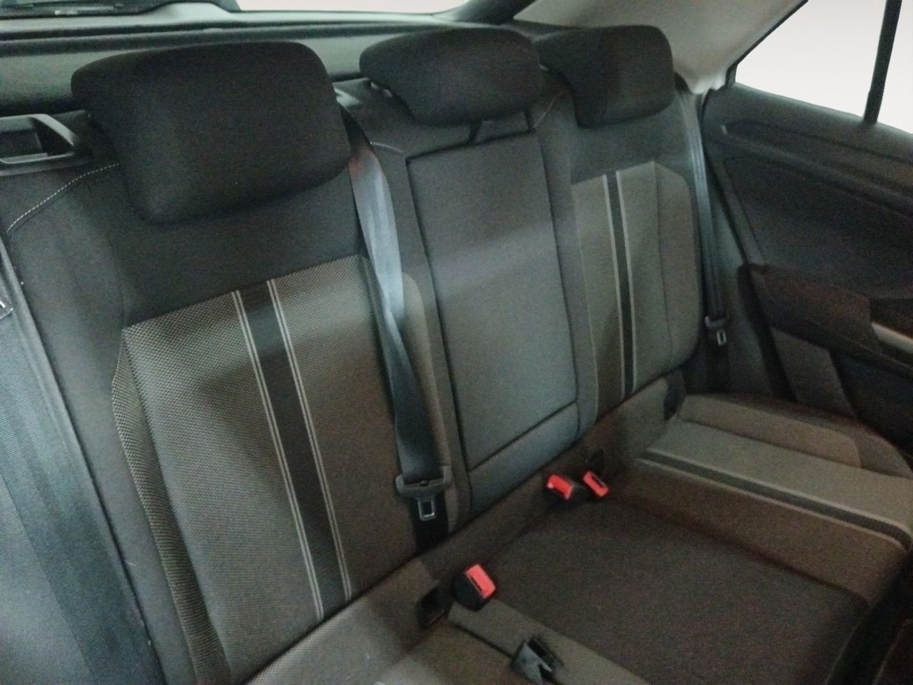 Foto Volkswagen T-Roc 9
