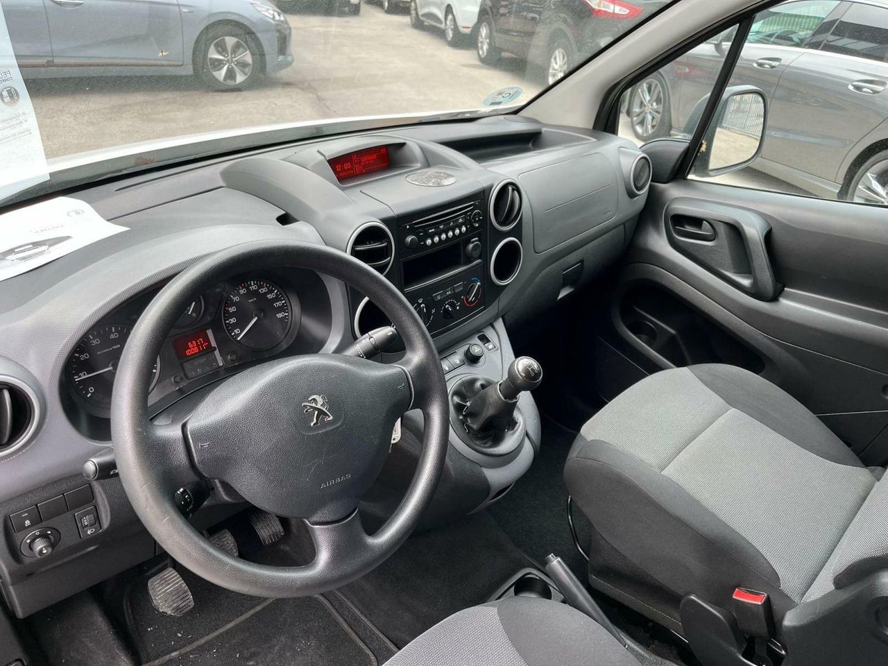Foto Peugeot Partner 7