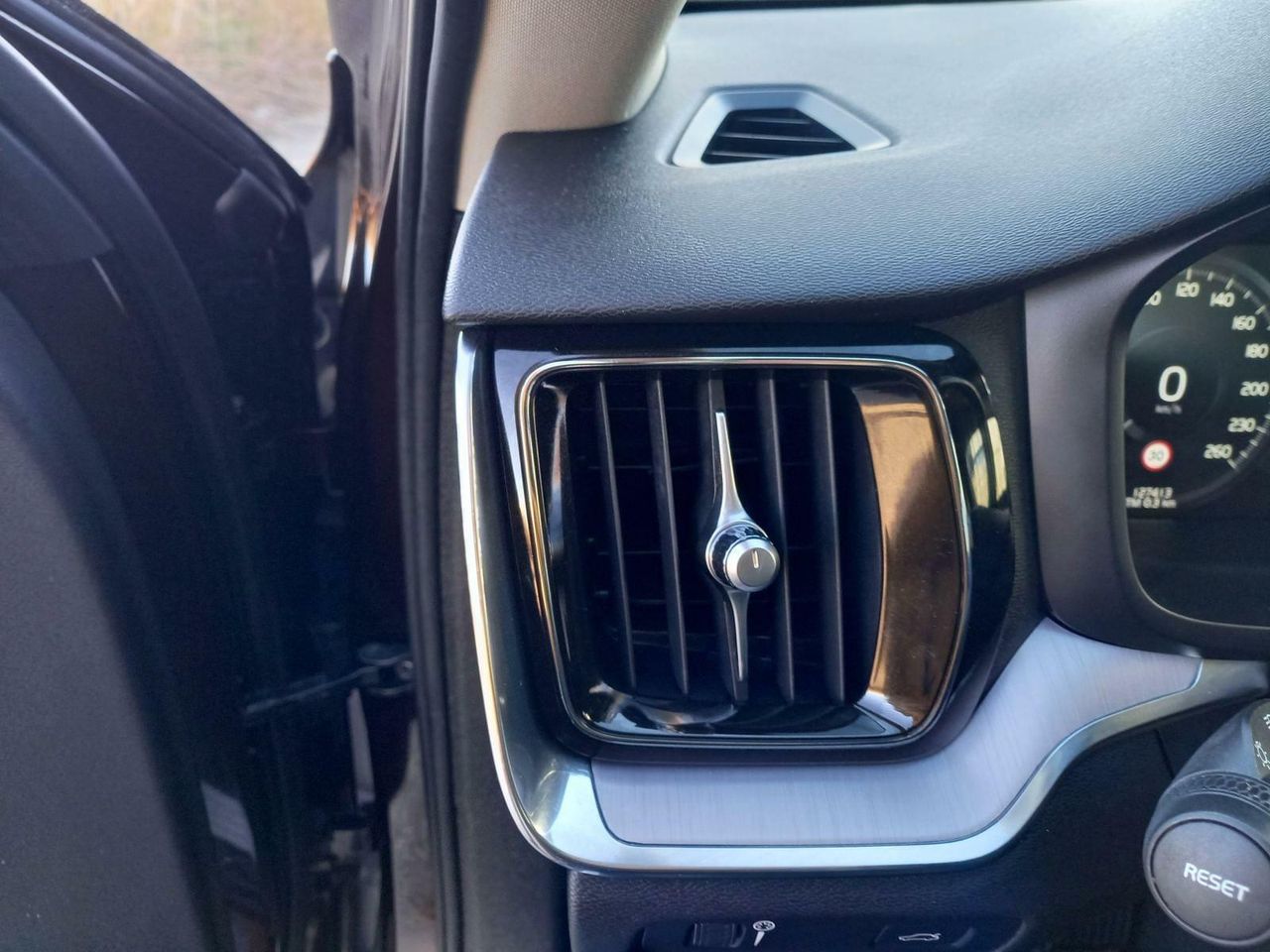 Foto Volvo V60 12