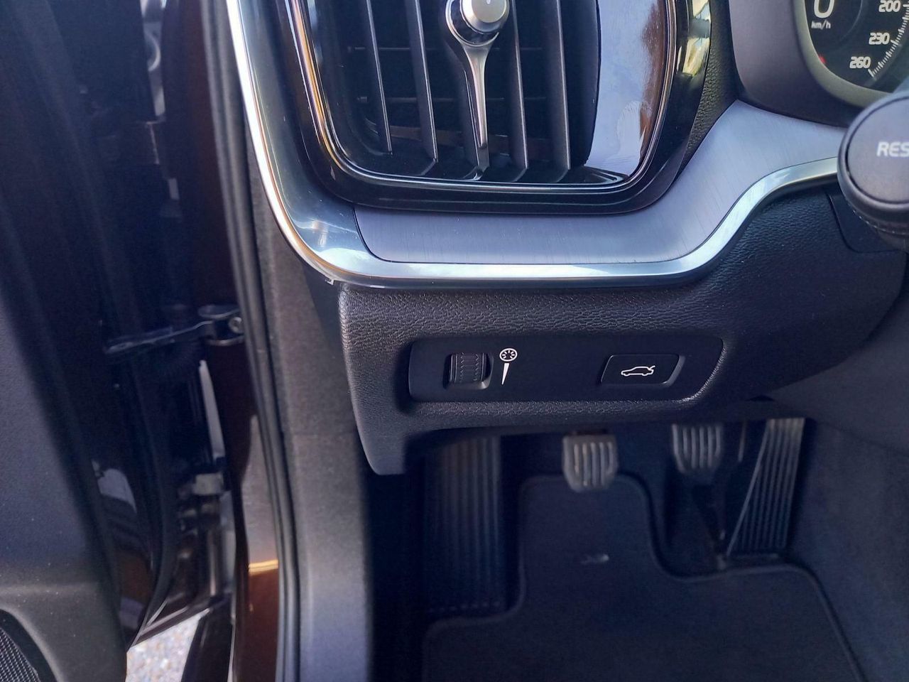 Foto Volvo V60 13