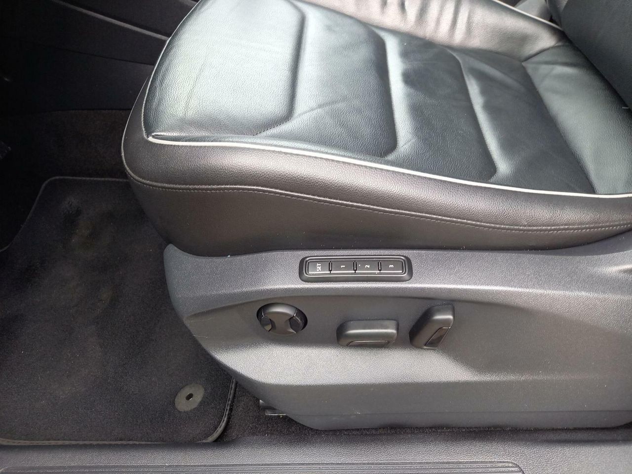 Foto Volkswagen Tiguan 12