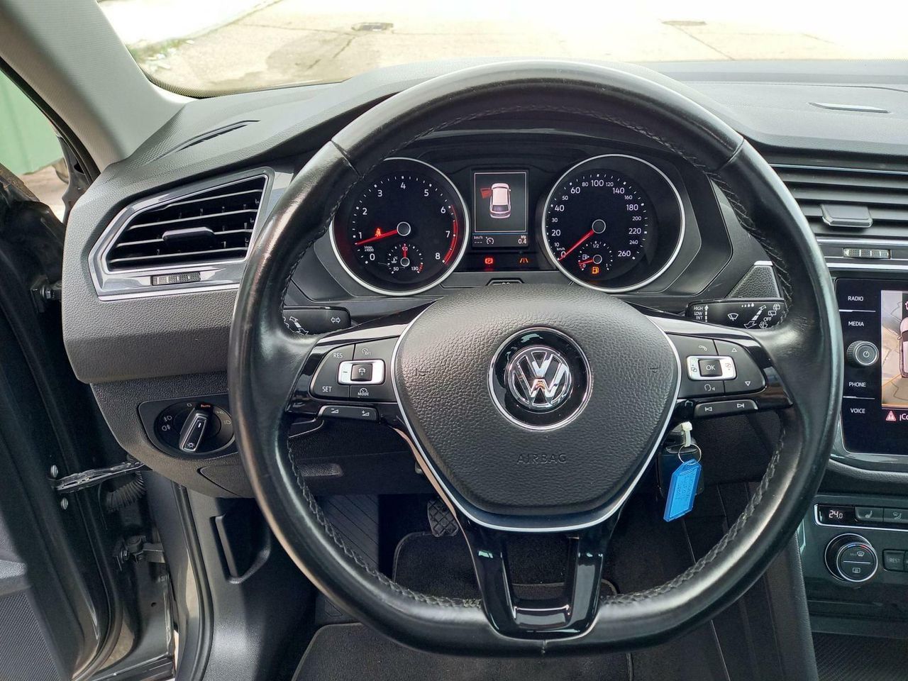 Foto Volkswagen Tiguan 21
