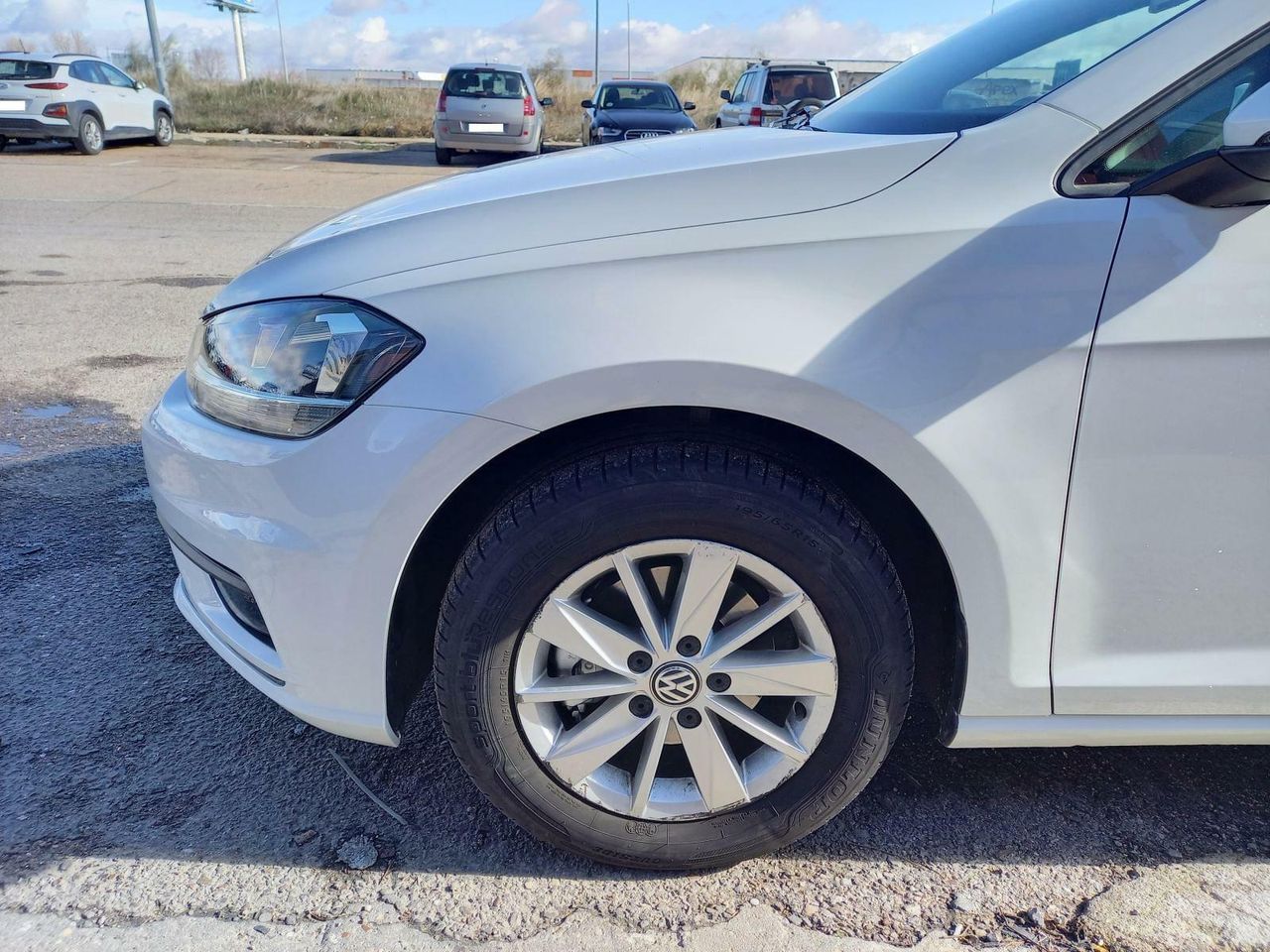 Foto Volkswagen Golf 9
