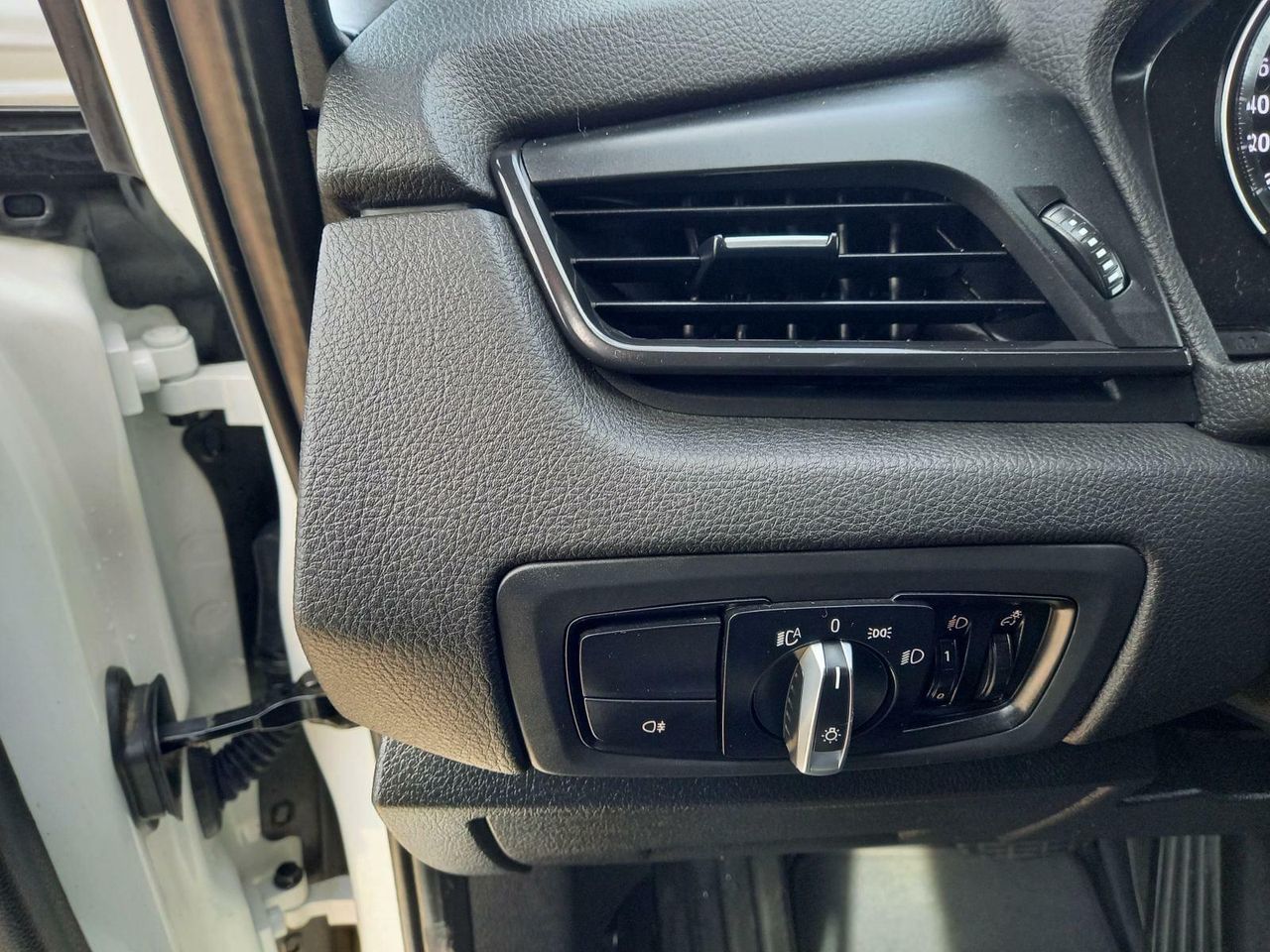 Foto BMW Serie 2 Active Tourer 12