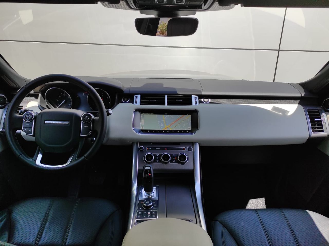 Foto Land-Rover Range Rover Sport 10