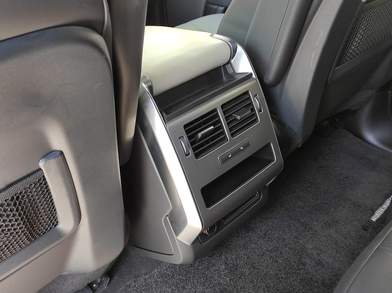 Foto Land-Rover Range Rover Sport 13