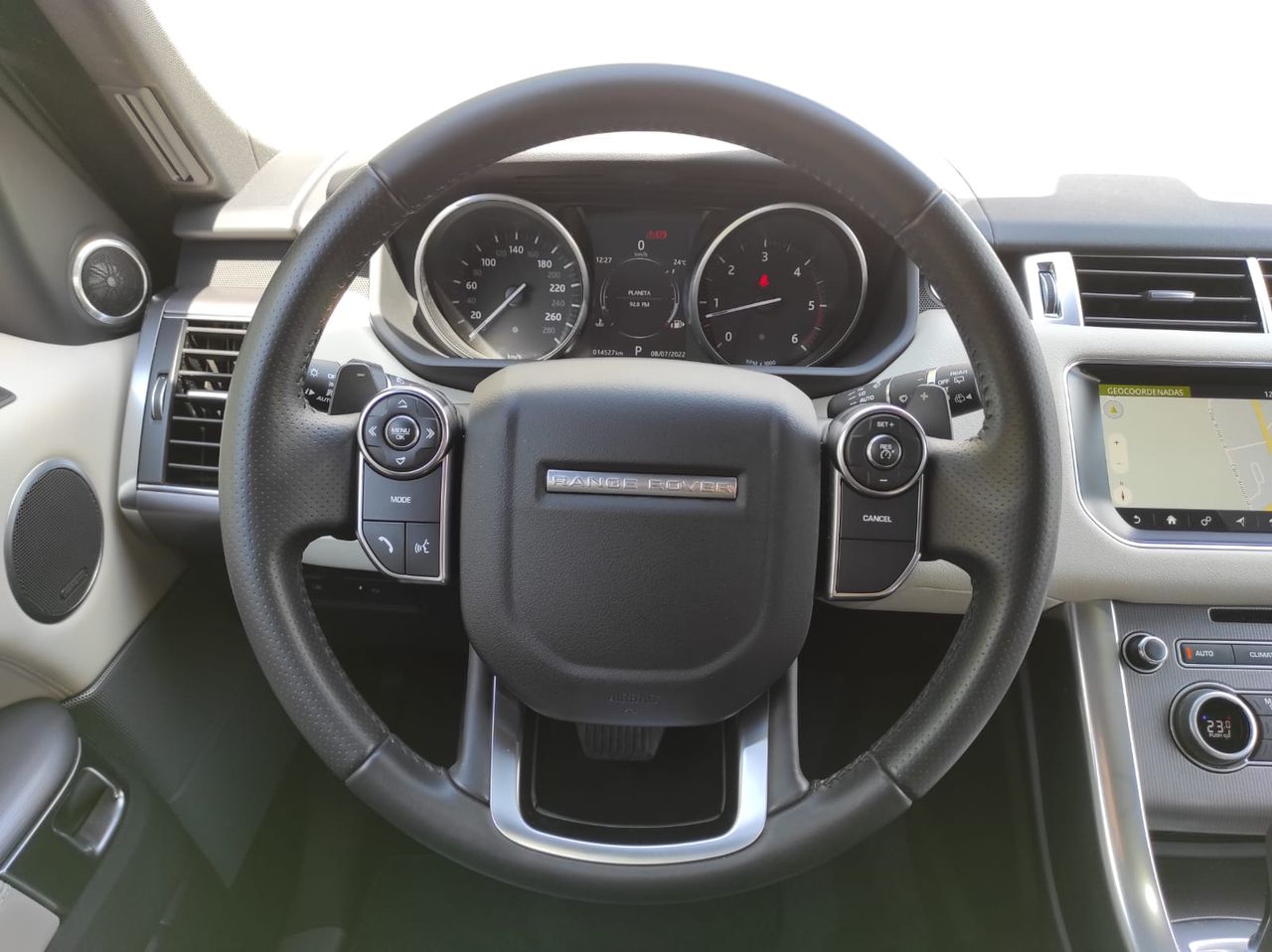 Foto Land-Rover Range Rover Sport 14