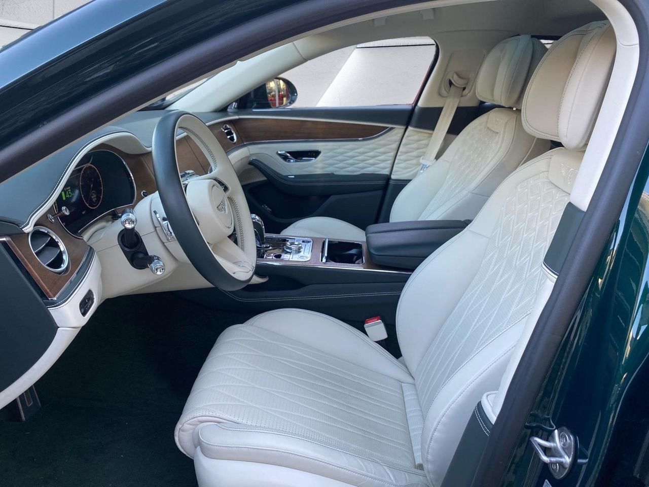 Foto Bentley Flying Spur 9