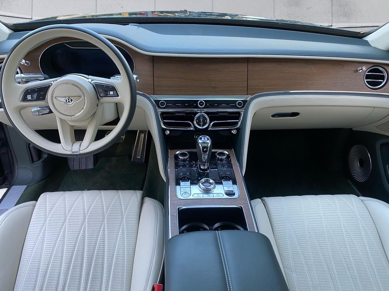 Foto Bentley Flying Spur 10
