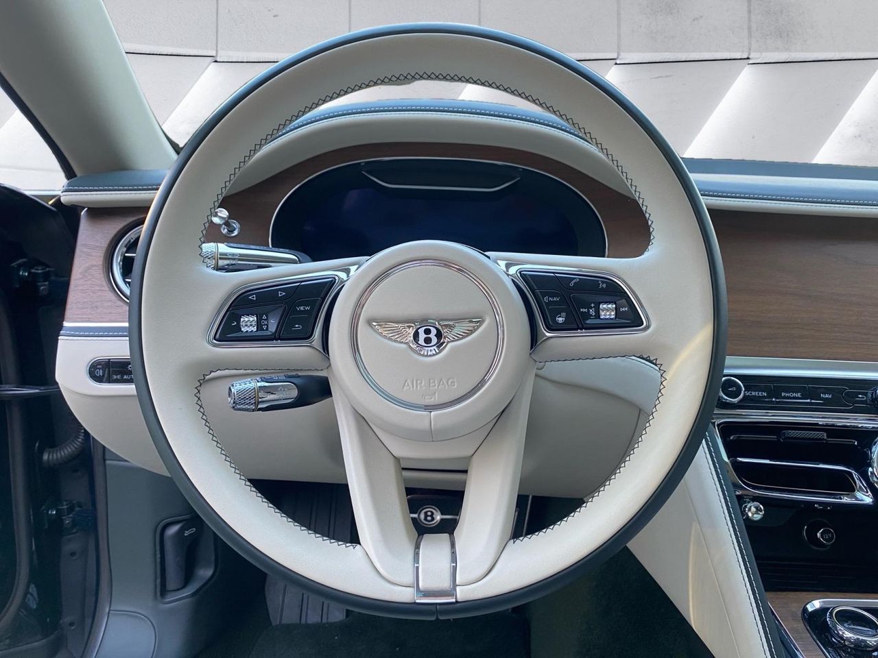 Foto Bentley Flying Spur 12