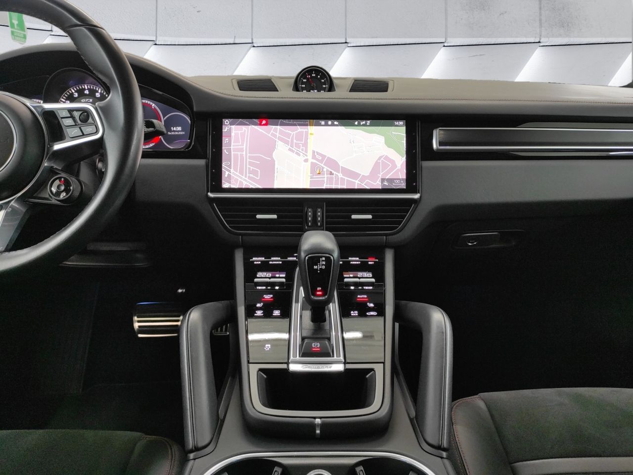 Foto Porsche Cayenne 12