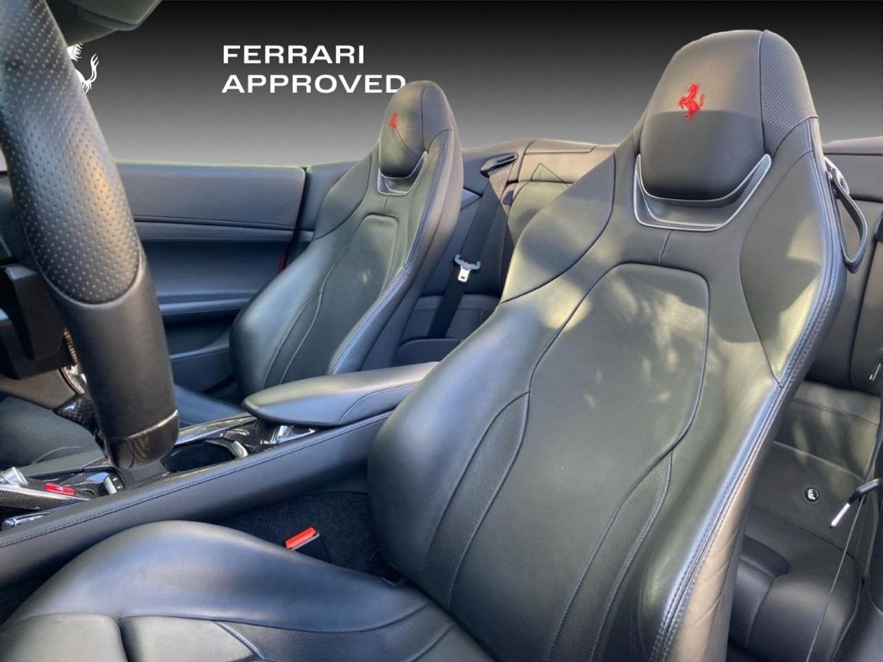 Foto Ferrari Portofino 10