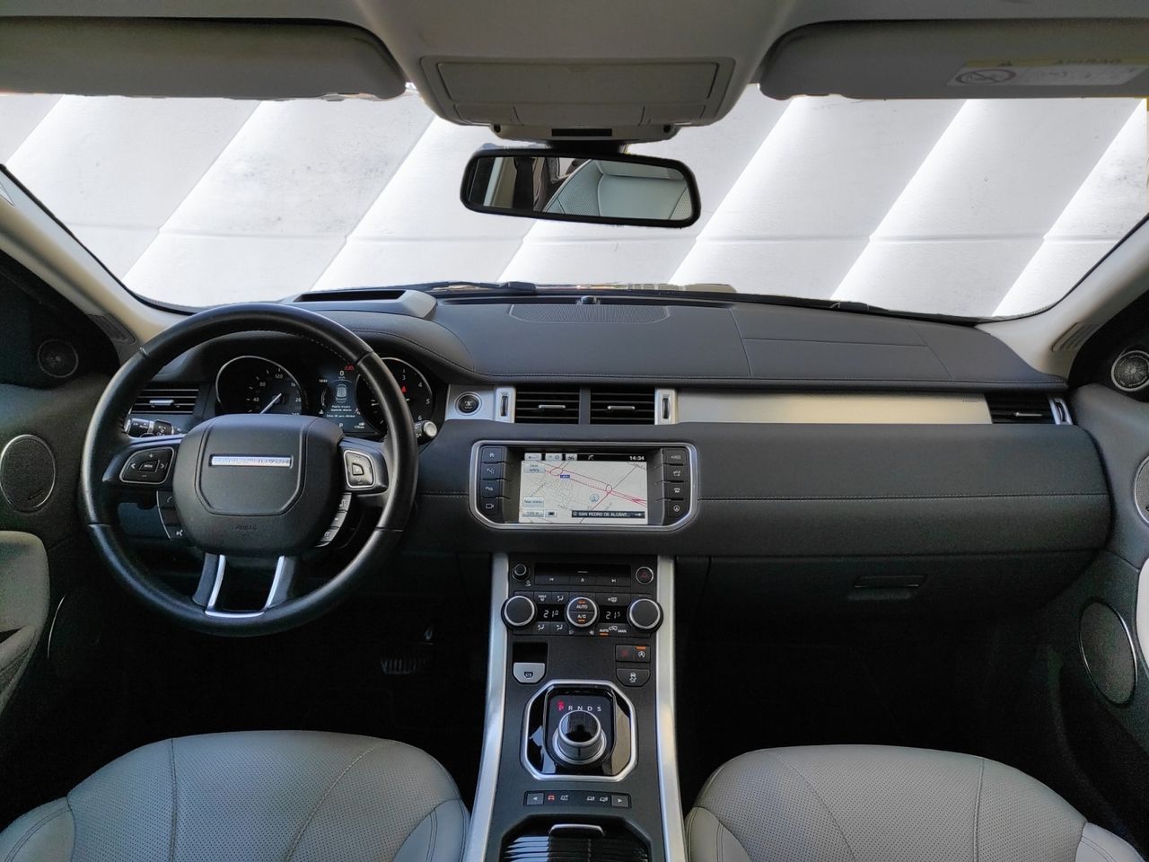 Foto Land-Rover Range Rover Evoque 9