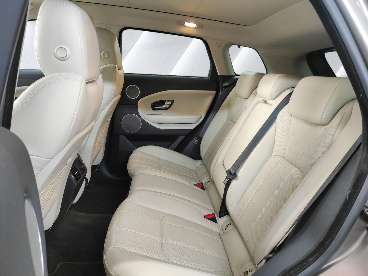 Foto Land-Rover Range Rover Evoque 13