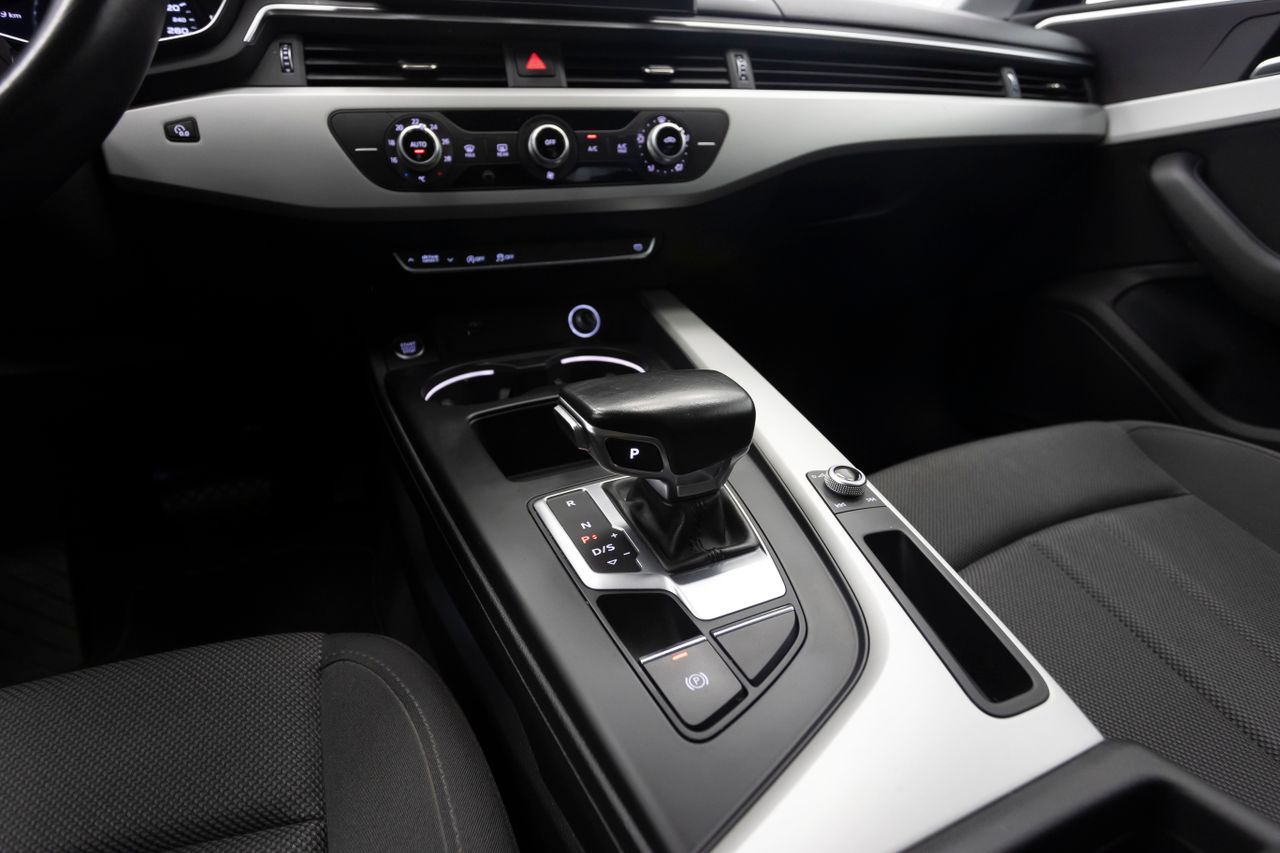 Foto Audi A4 8