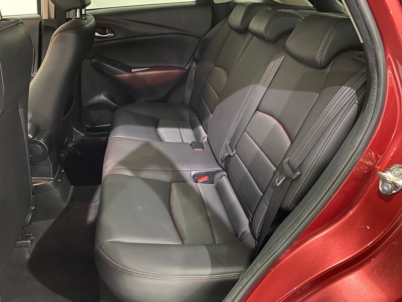 Foto Mazda CX-3 9
