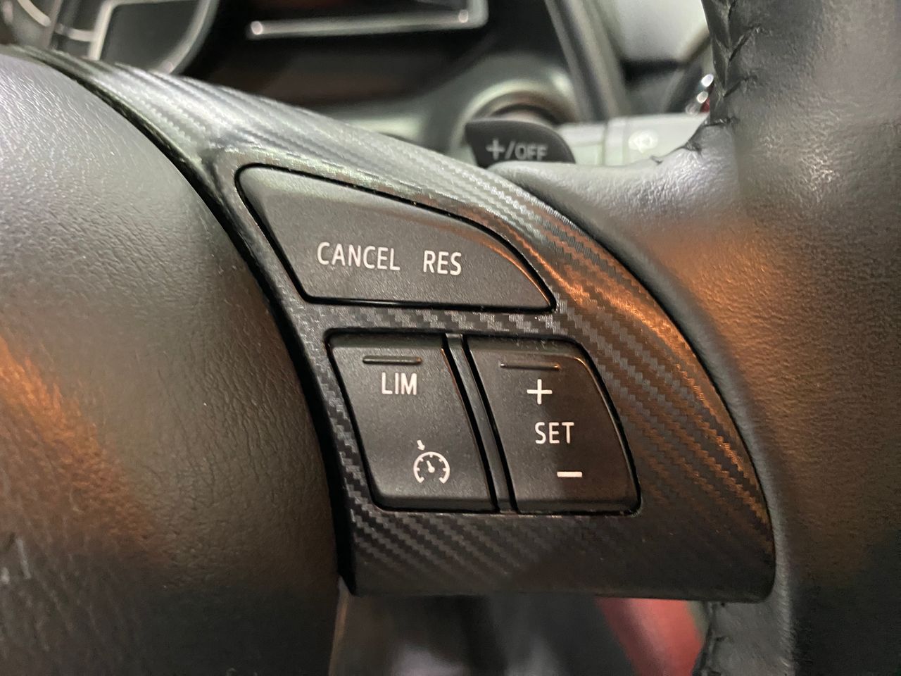 Foto Mazda CX-3 16