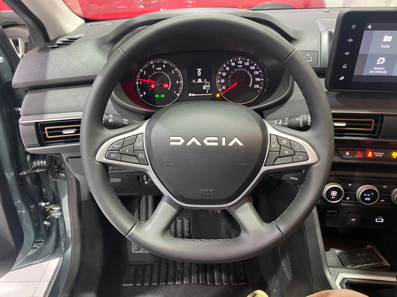 Foto Dacia Jogger 19