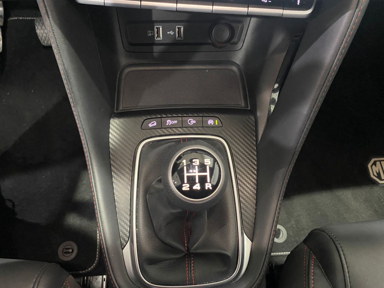 Foto MG ZS 18