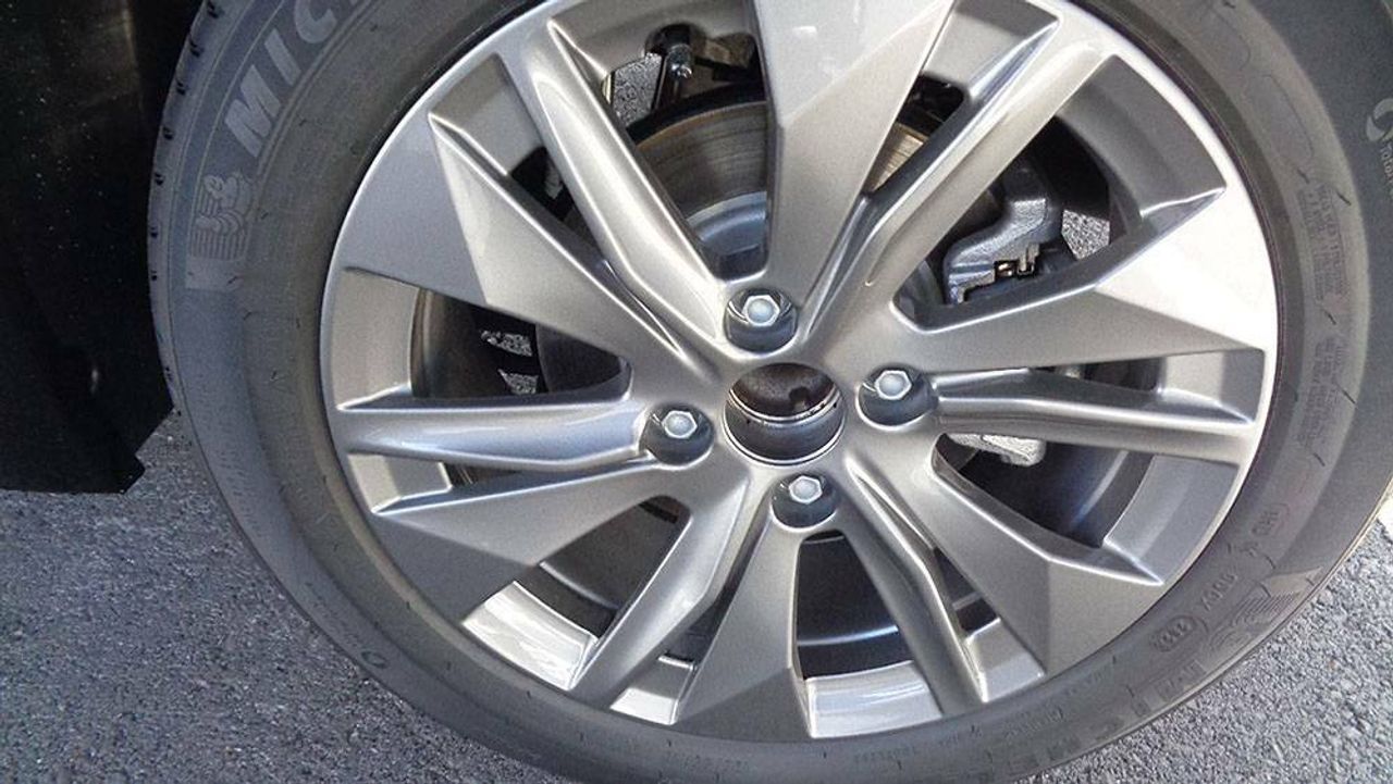 Foto Peugeot 208 10