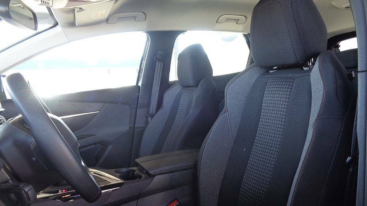 Foto Peugeot 3008 9
