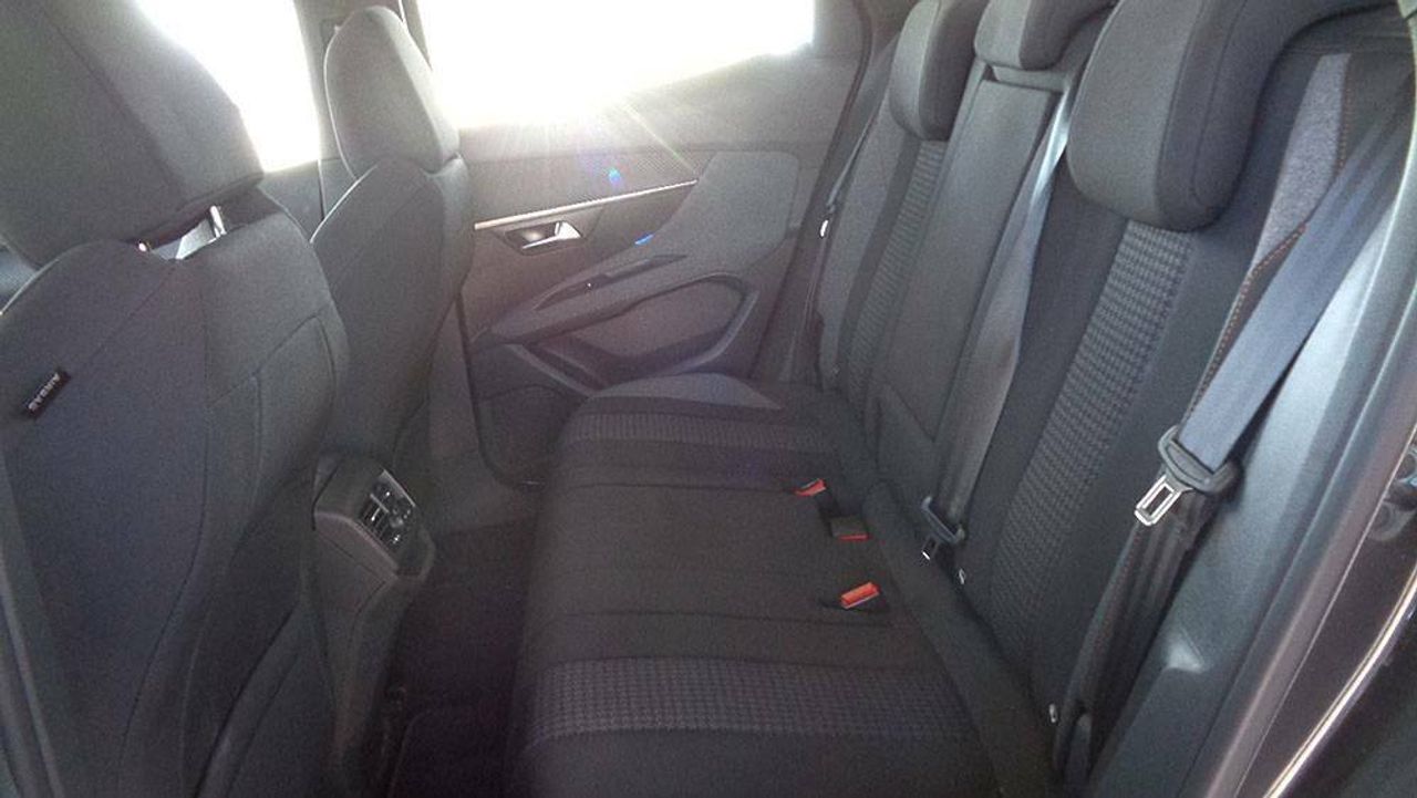 Foto Peugeot 3008 10