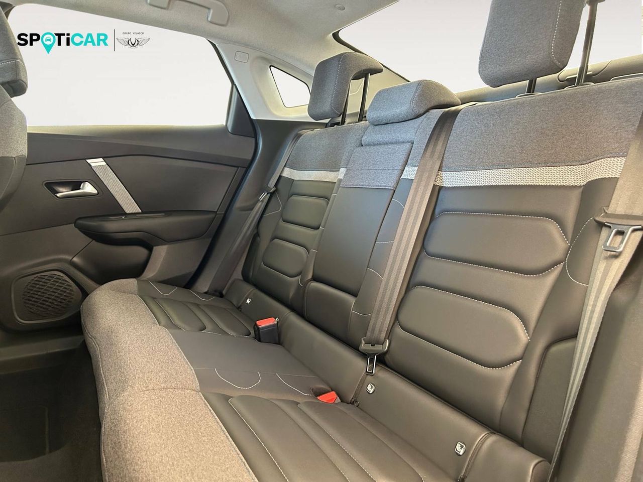 Foto Citroën C4 13