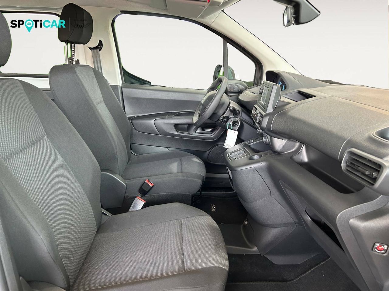 Foto Peugeot Rifter 10