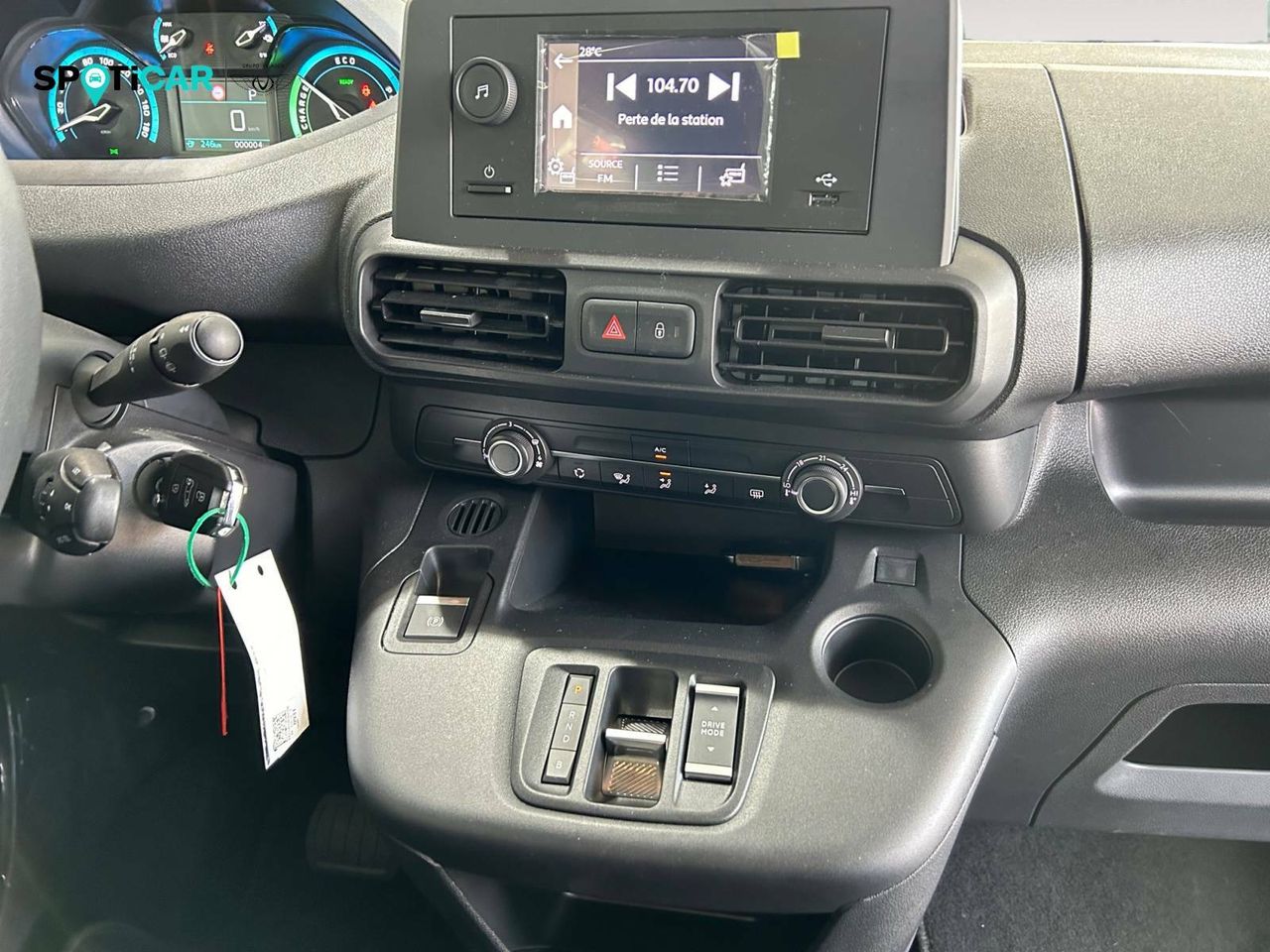 Foto Peugeot Rifter 11