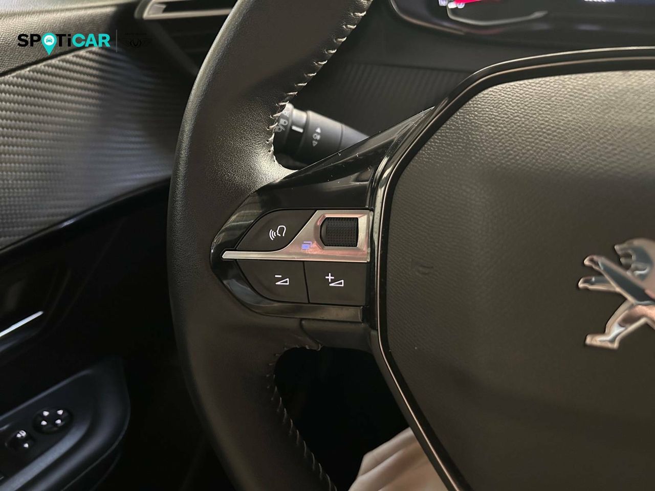 Foto Peugeot 208 21