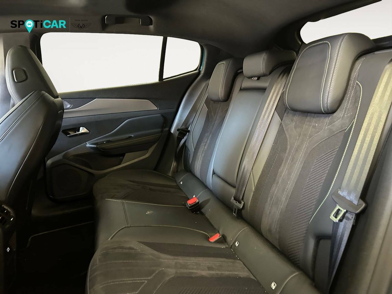 Foto Peugeot 408 12