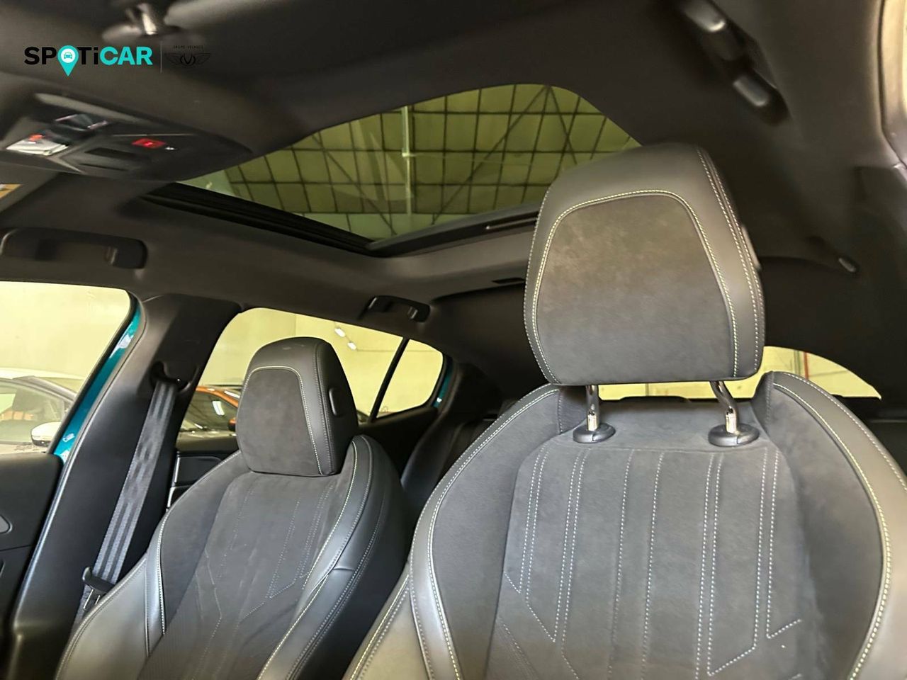 Foto Peugeot 408 14