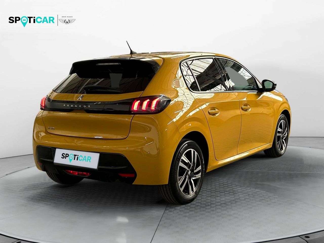 Foto Peugeot 208 5