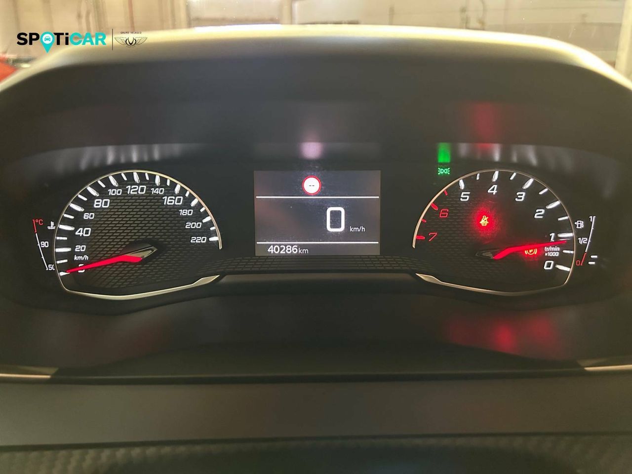 Foto Peugeot 208 21